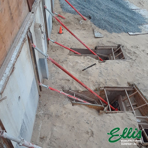 Propping and Shoring Retaining Wall With Ellis Heavy Duty Steel Shores