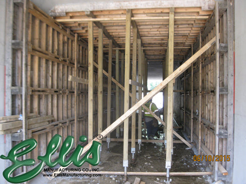 Screw Jacks Box Culvert Shoring - Ellis Manufacturing _SJ-4 - Concrete Shoring Screw Jack